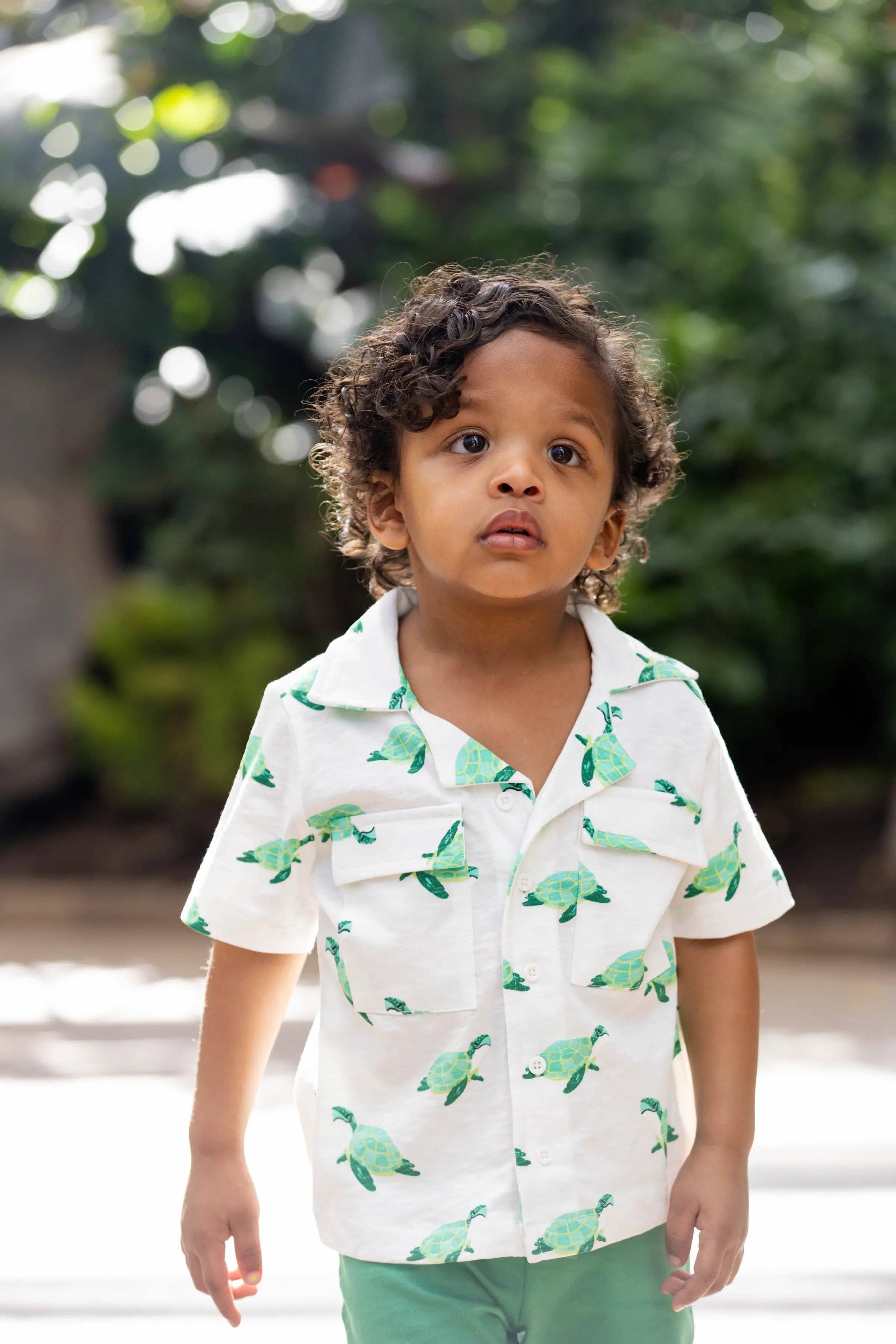 100% Organic Cotton Toddler + Kid Camp Shirt_Sea Turtles