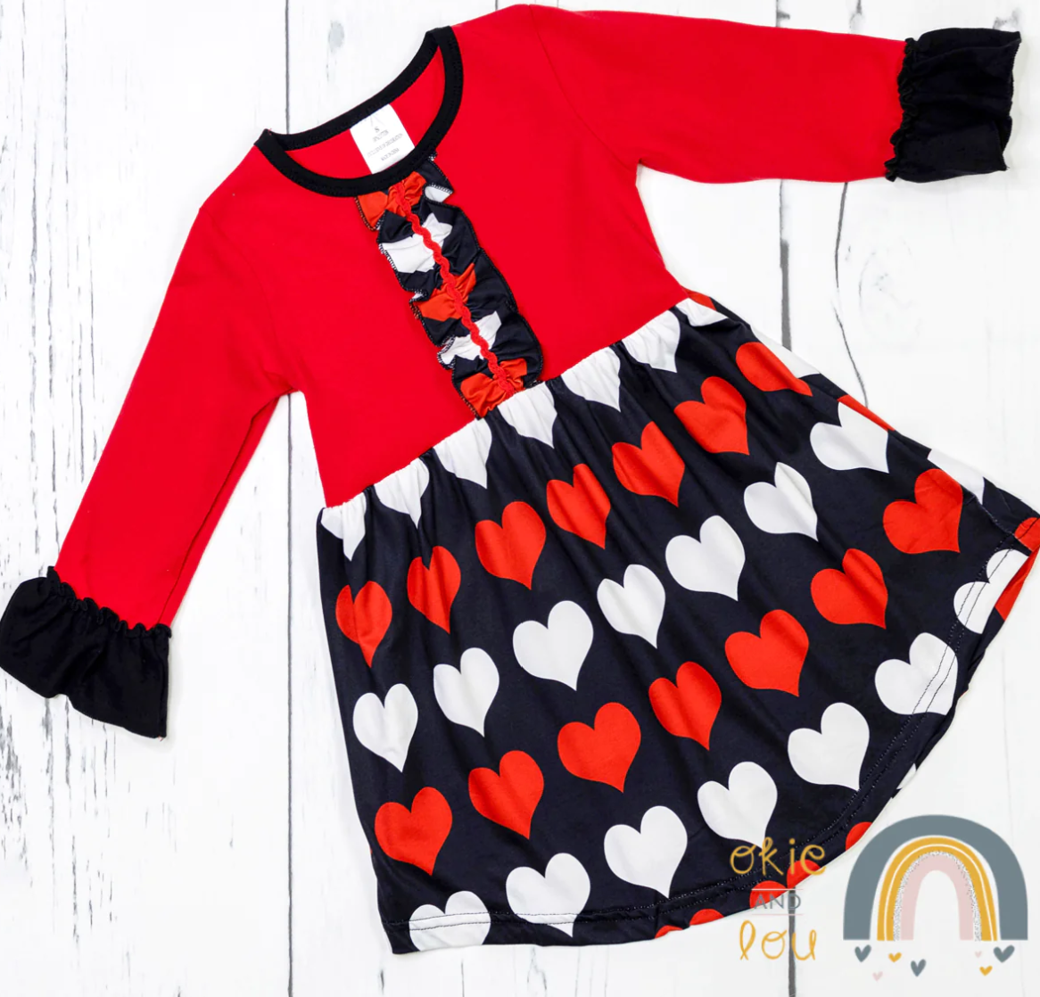 Products 2 Apples and A Peach Boutique